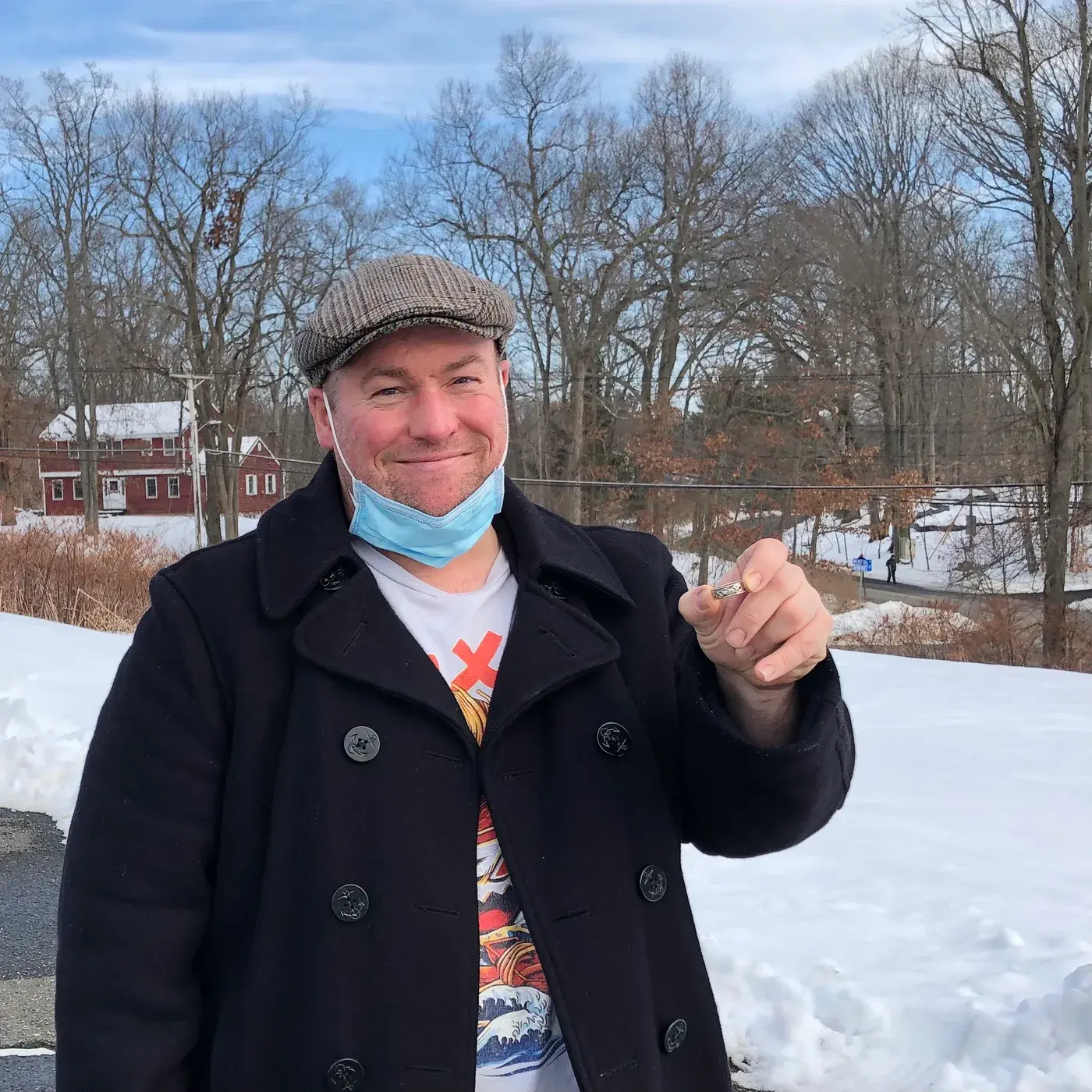 How to find a lost ring in snow